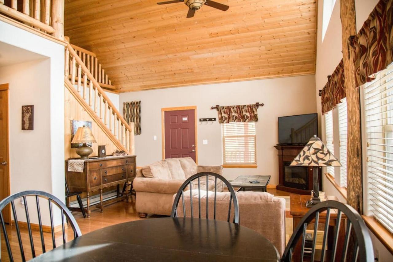 Twin Owls Lodge, Great For Families Master Bedroom, Loft, Full Kitchen, Dogs Ok 埃斯蒂斯帕克 外观 照片