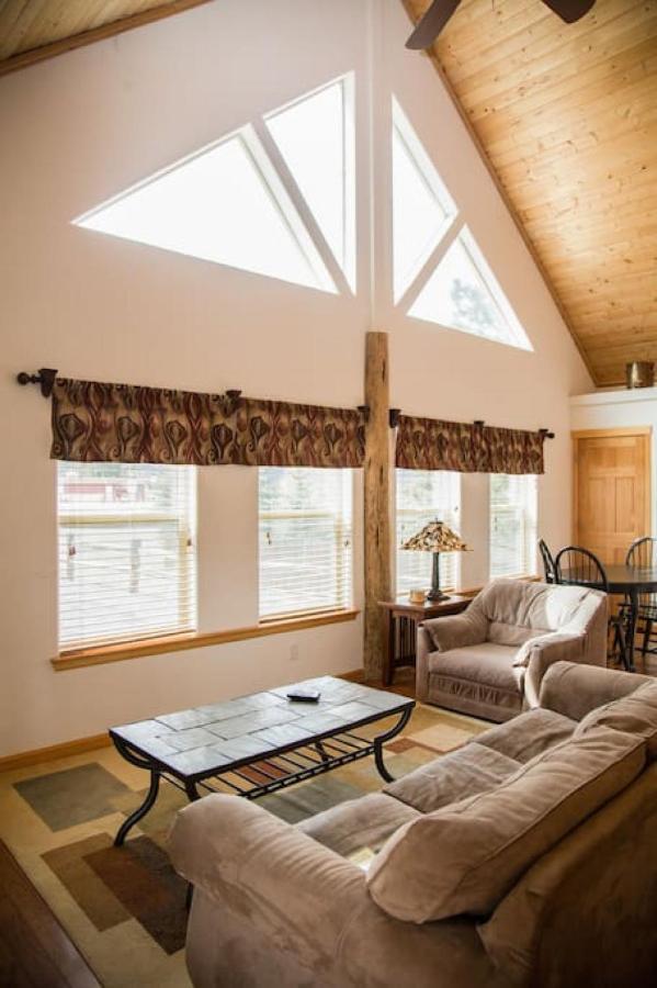Twin Owls Lodge, Great For Families Master Bedroom, Loft, Full Kitchen, Dogs Ok 埃斯蒂斯帕克 外观 照片